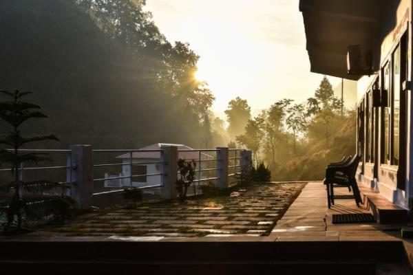 Riverside Resort ลันส์โดว์นี ภายนอก รูปภาพ