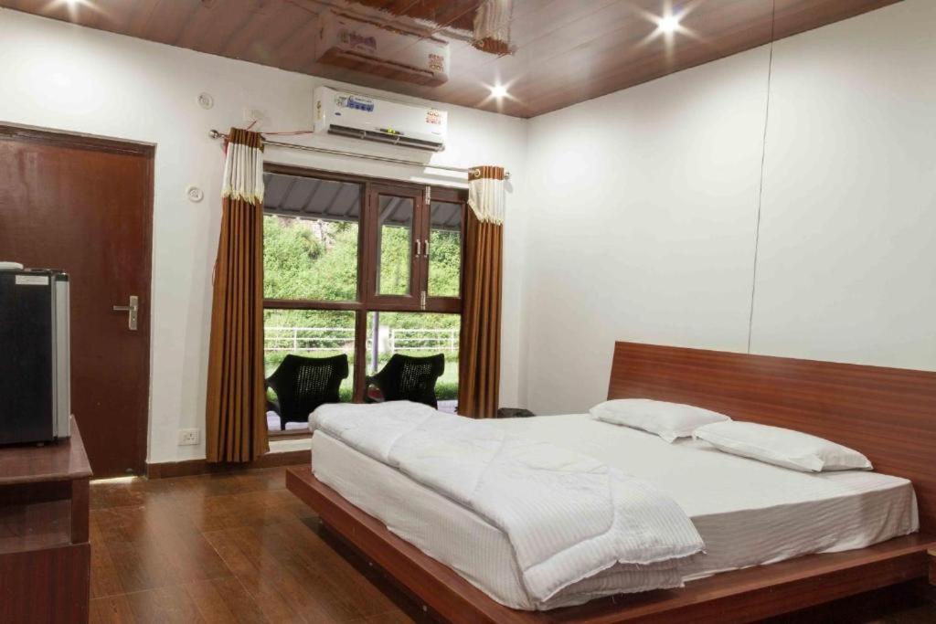 Riverside Resort ลันส์โดว์นี ภายนอก รูปภาพ