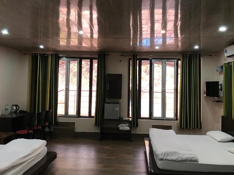 Riverside Resort ลันส์โดว์นี ภายนอก รูปภาพ