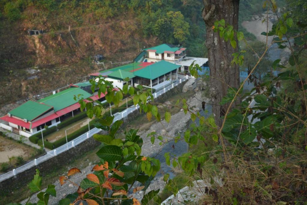 Riverside Resort ลันส์โดว์นี ภายนอก รูปภาพ